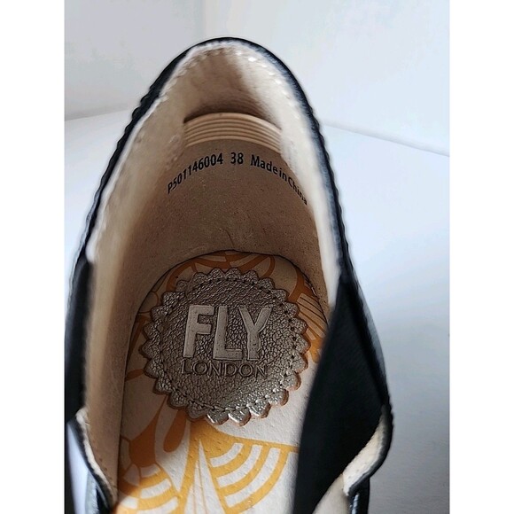 Fly London Peep Toe Shoes Womens EU 38 US 7.5 - 8 Wedge Gold Perforated Black - Picture 13 of 13